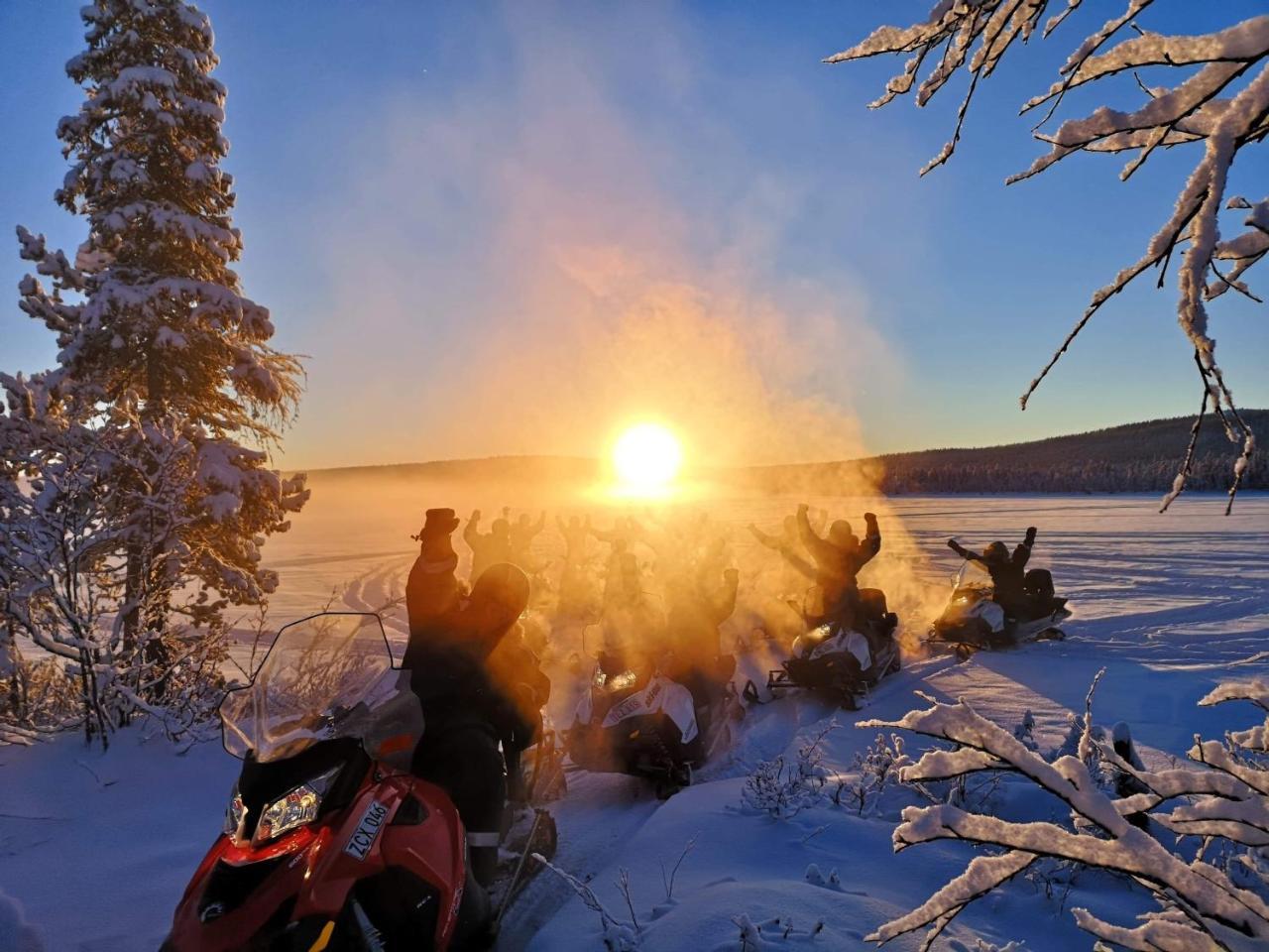 Aurora Camp Kurravaara Villa ภายนอก รูปภาพ